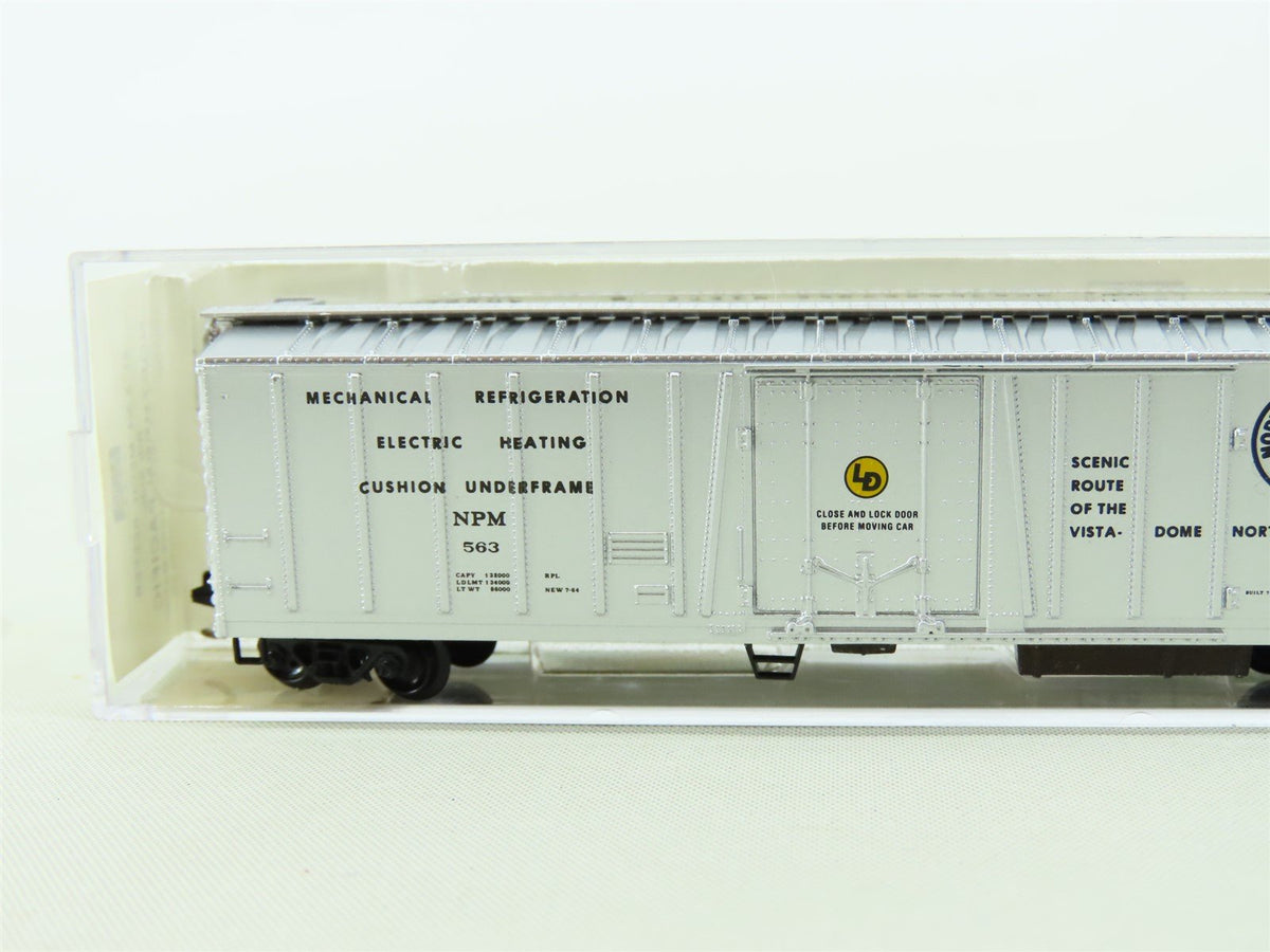 N Scale Micro-Trains MTL 70050 NP Northern Pacific 51&#39; Mechanical Reefer #563