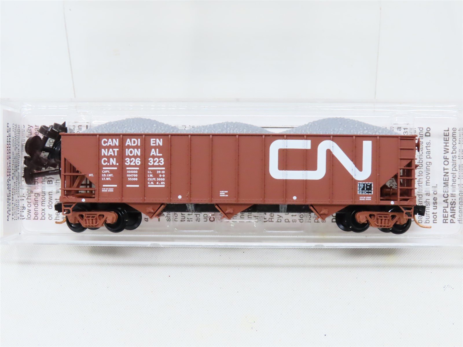 N Micro-Trains MTL #108160 CN Canadian National 3-Bay Hopper w/ Load #326323