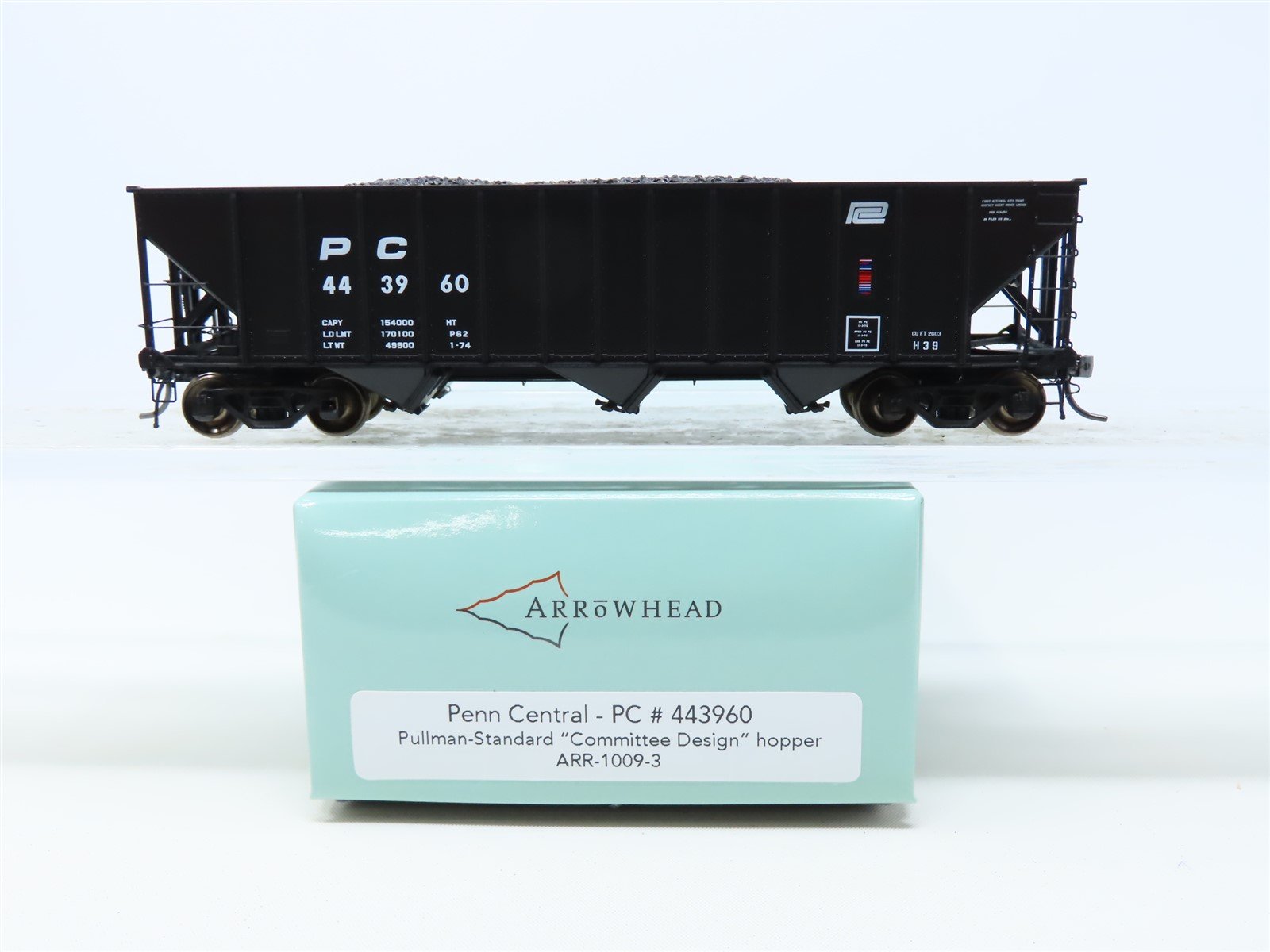 HO Arrowhead #ARR-1009-3 PC Penn Central 3-Bay Hopper w/ Coal Load #443960