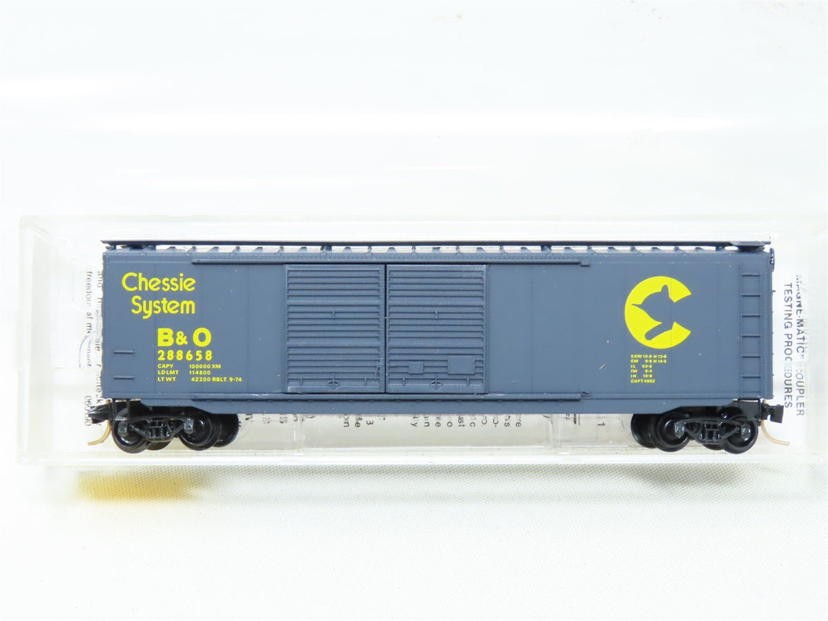 N Micro-Trains MTL 34010 B&amp;O Chessie System 50&#39; Double Doors Box Car #288658