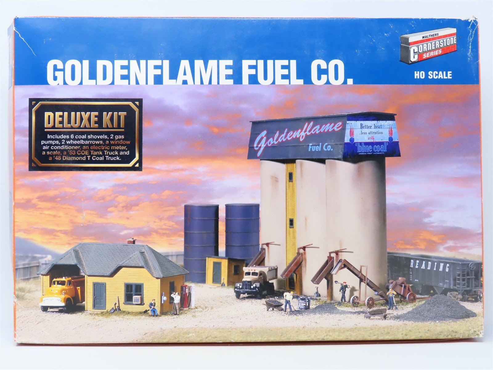 HO Scale Walthers Cornerstone Deluxe Kit #933-3706 Goldenflame Fuel Co.