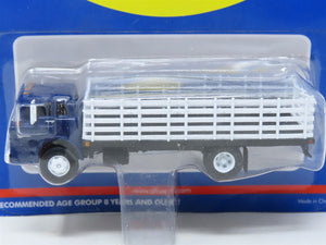 HO Scale Athearn #02723 Ford C-Series Truck w/ Stake Body - Blue