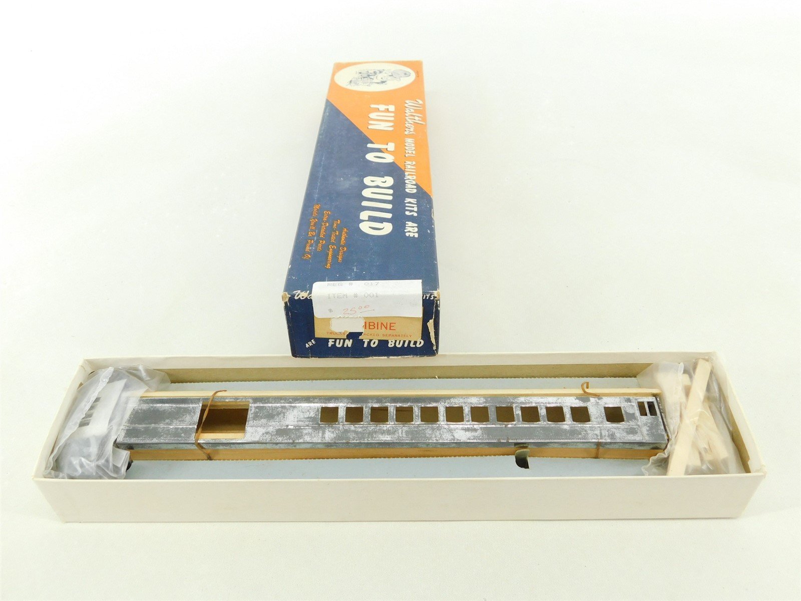 HO Scale Walthers Kit Pullman Combine Passenger Car