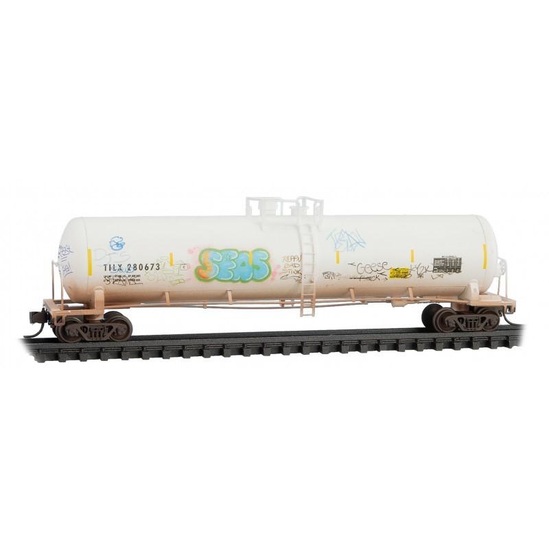 N Micro-Trains MTL 98305059 TILX 56&#39; Tank Car Set 3-Pack - Weathered w/ Graffiti