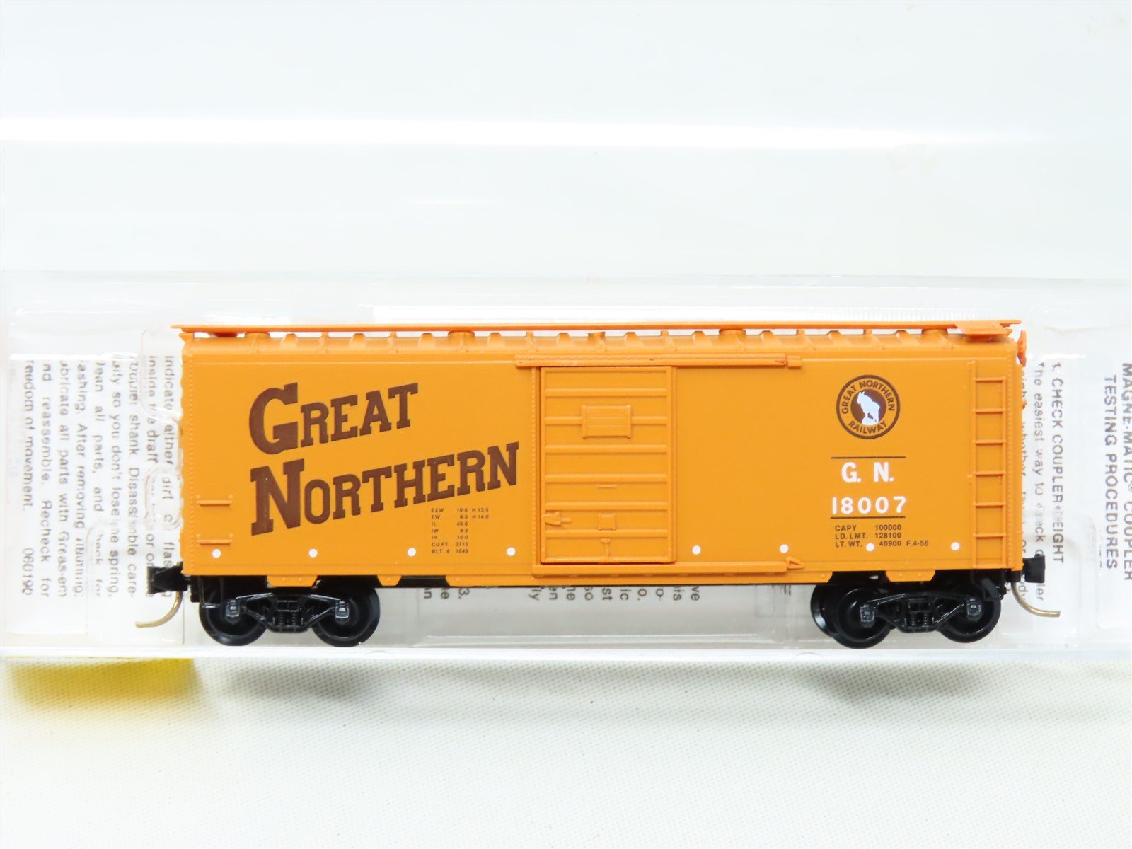 N Scale Micro-Trains MTL 20190 GN Great Northern "Circus Car" 40' Box Car #18007