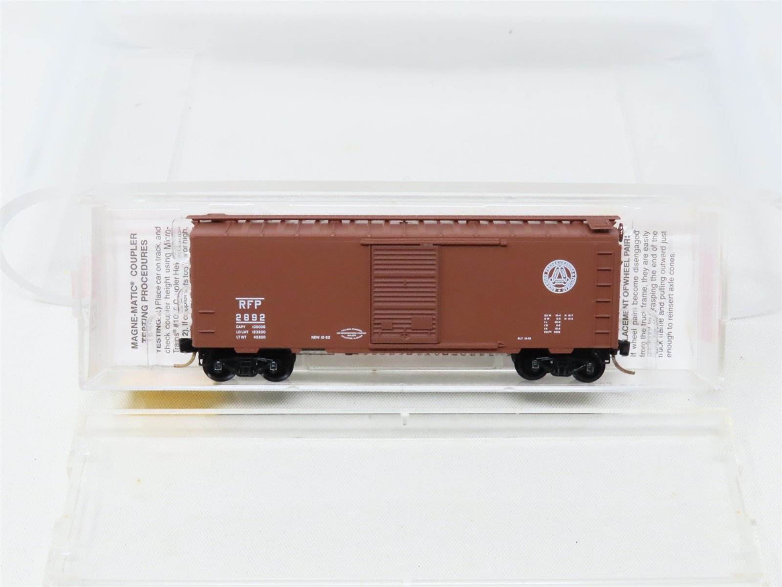 Freight Crate Rolling Stock Transport Box For HO Scale Equipment Up To 90′  Long