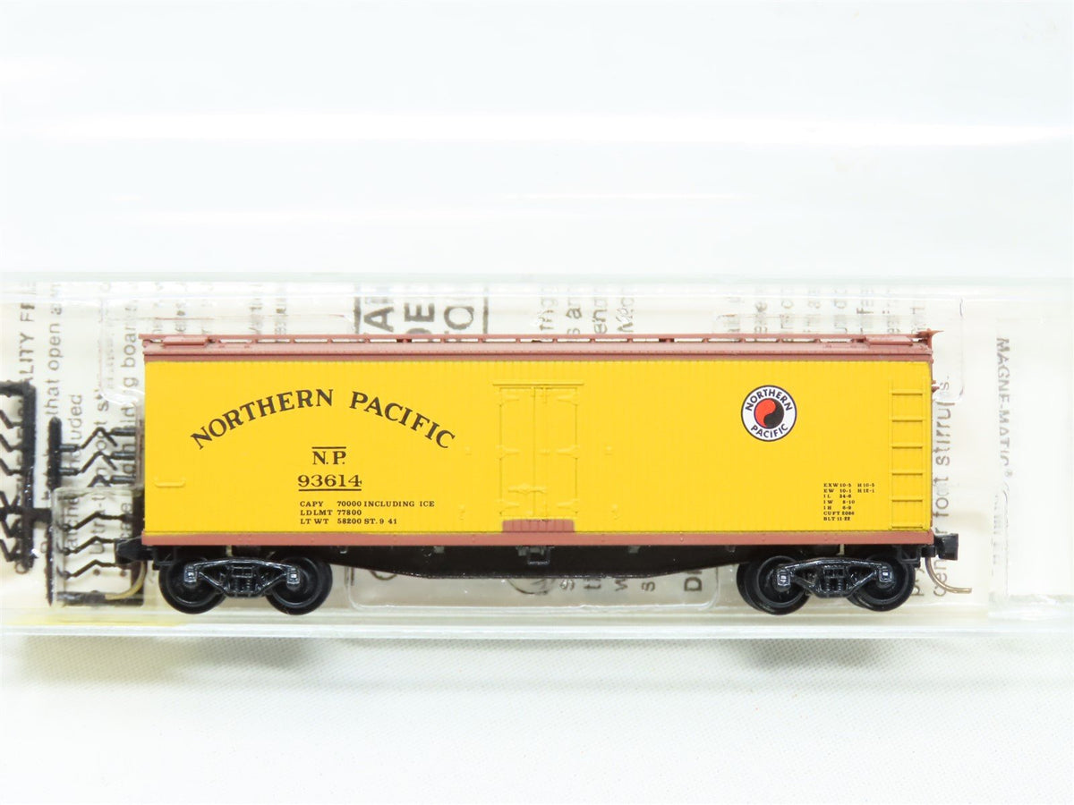 N Scale Kadee Micro-Trains MTL 49260 NP Northern Pacific 40&#39; Reefer #93614