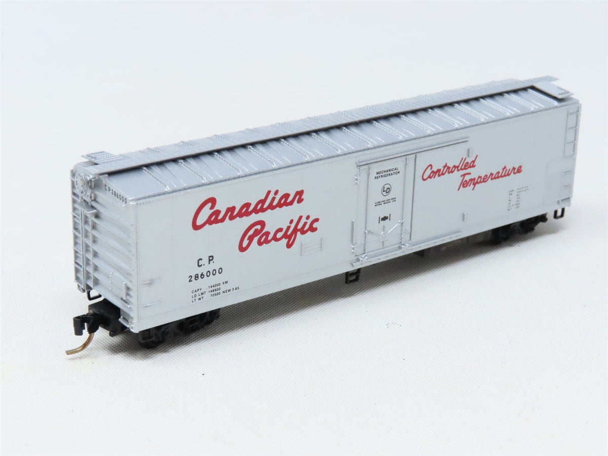 N Scale Micro-Trains MTL 69030 CP Canadian Pacific 51&#39; Mech Reefer Car #286000