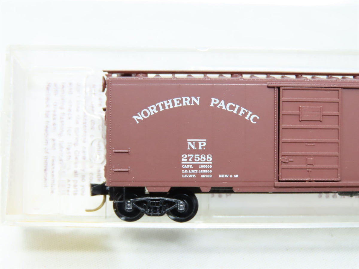 N Scale Kadee Micro-Trains MTL 20980 NP Northern Pacific 40&#39; Box Car #27588