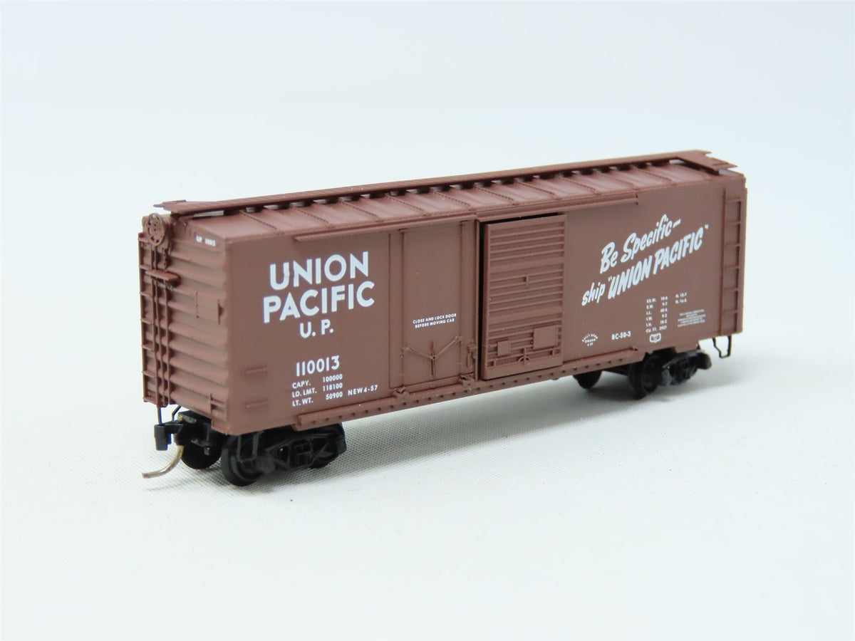 N Scale Micro-Trains MTL 22030 UP Union Pacific 40&#39; Double Door Box Car #110013