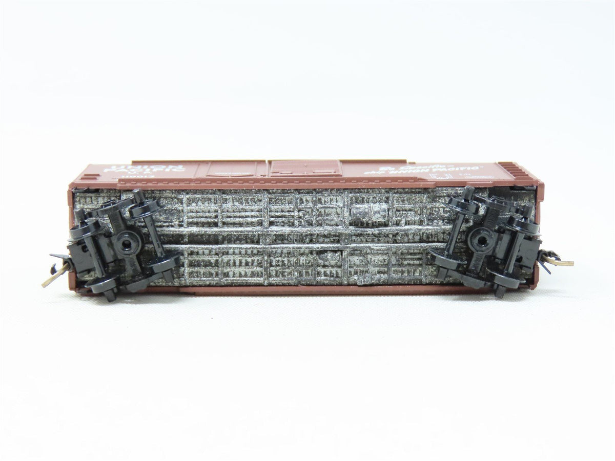 N Scale Micro-Trains MTL 22030 UP Union Pacific 40&#39; Double Door Box Car #110013