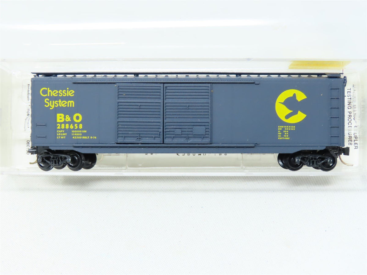 N  Micro-Trains MTL #34010 B&amp;O Chessie System 50&#39; Double Door Box Car #288658