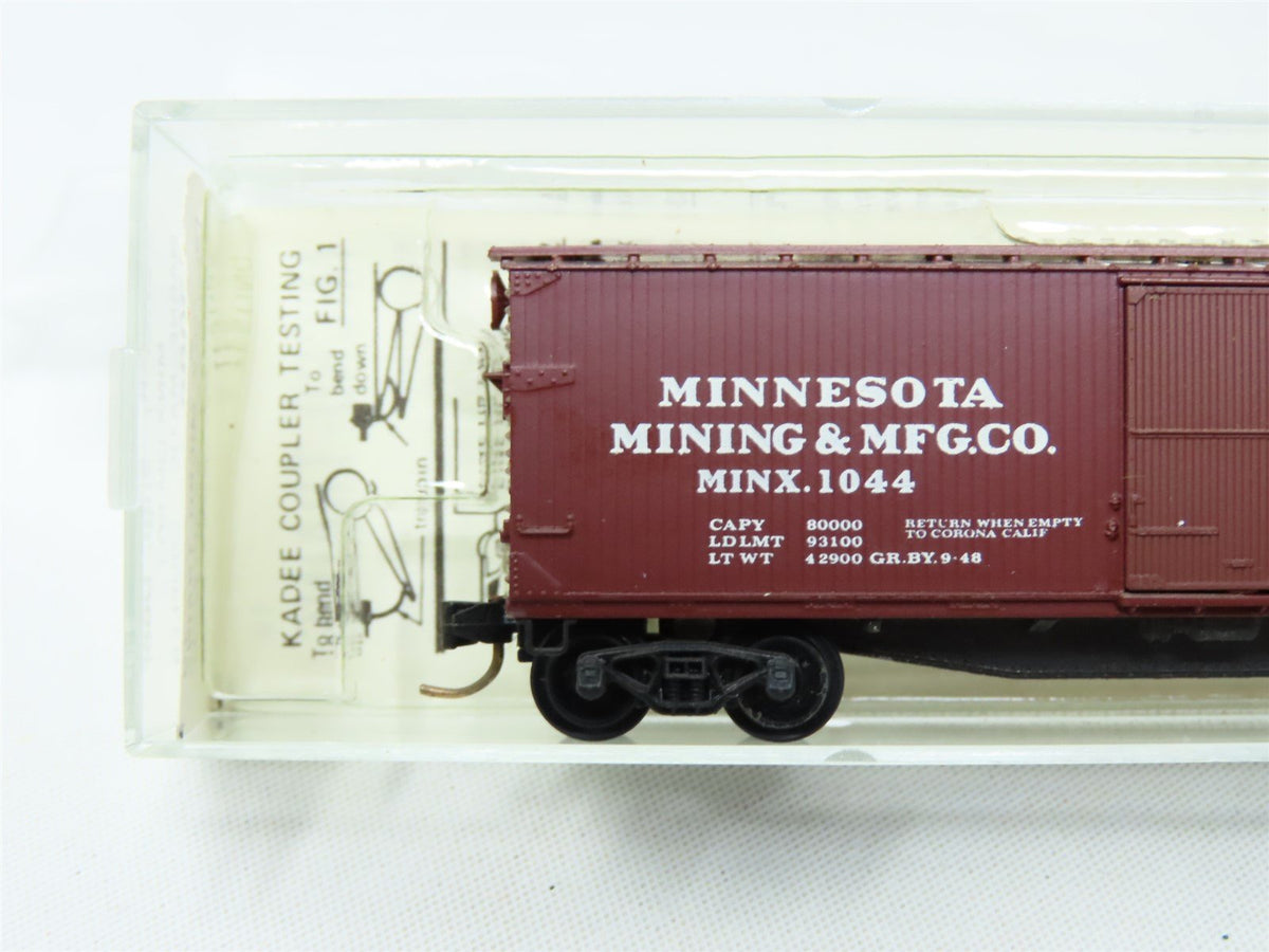 N Micro-Trains MTL Kadee 42090 MINX Minnesota Mining &amp; MFG Co. 40&#39; Box Car #1044