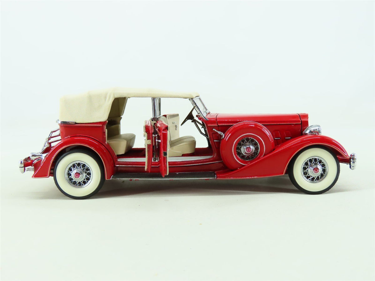 1:24 Franklin Mint #B11VM20 Die-Cast Vehicle 1934 Packard Convertible Sedan
