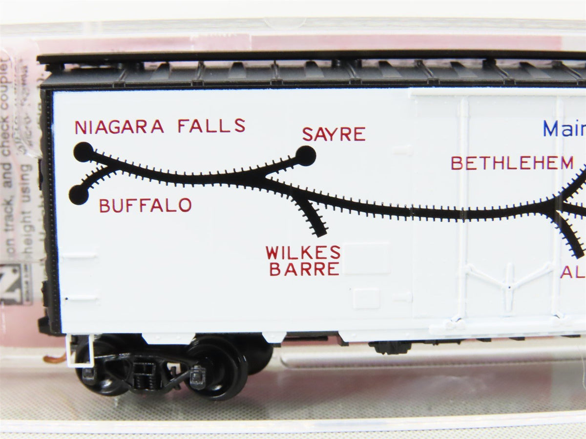 N Micro-Trains MTL NSE 11-01 LV Lehigh Valley Billboard 40&#39; Plug Door Box Car