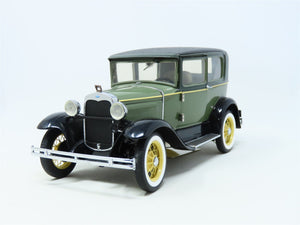 1:24 Scale Franklin Mint #B11YE09 Die-Cast 1930 Ford Model A Tudor