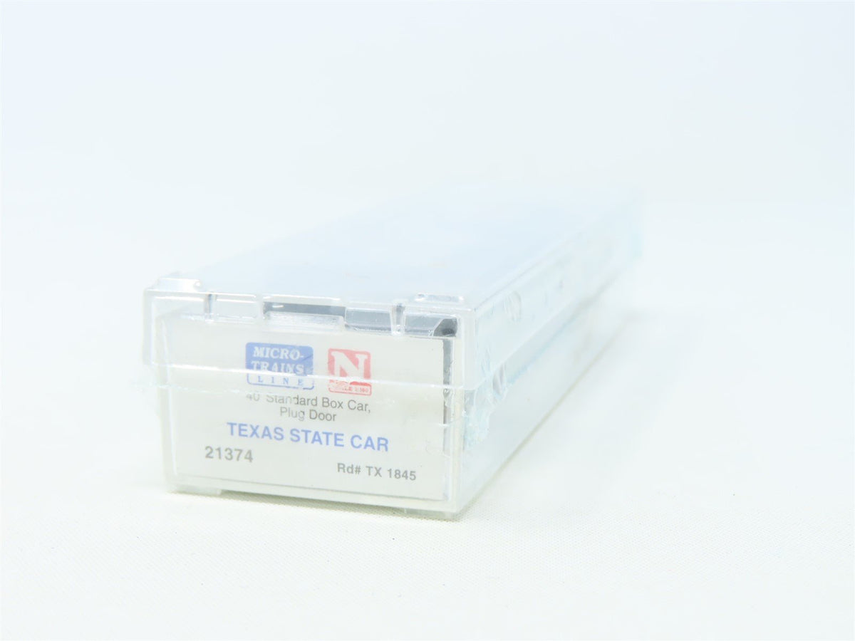 N Scale Micro-Trains MTL 21374 TX Texas State 40&#39; Plug Door Box Car #1845 Sealed