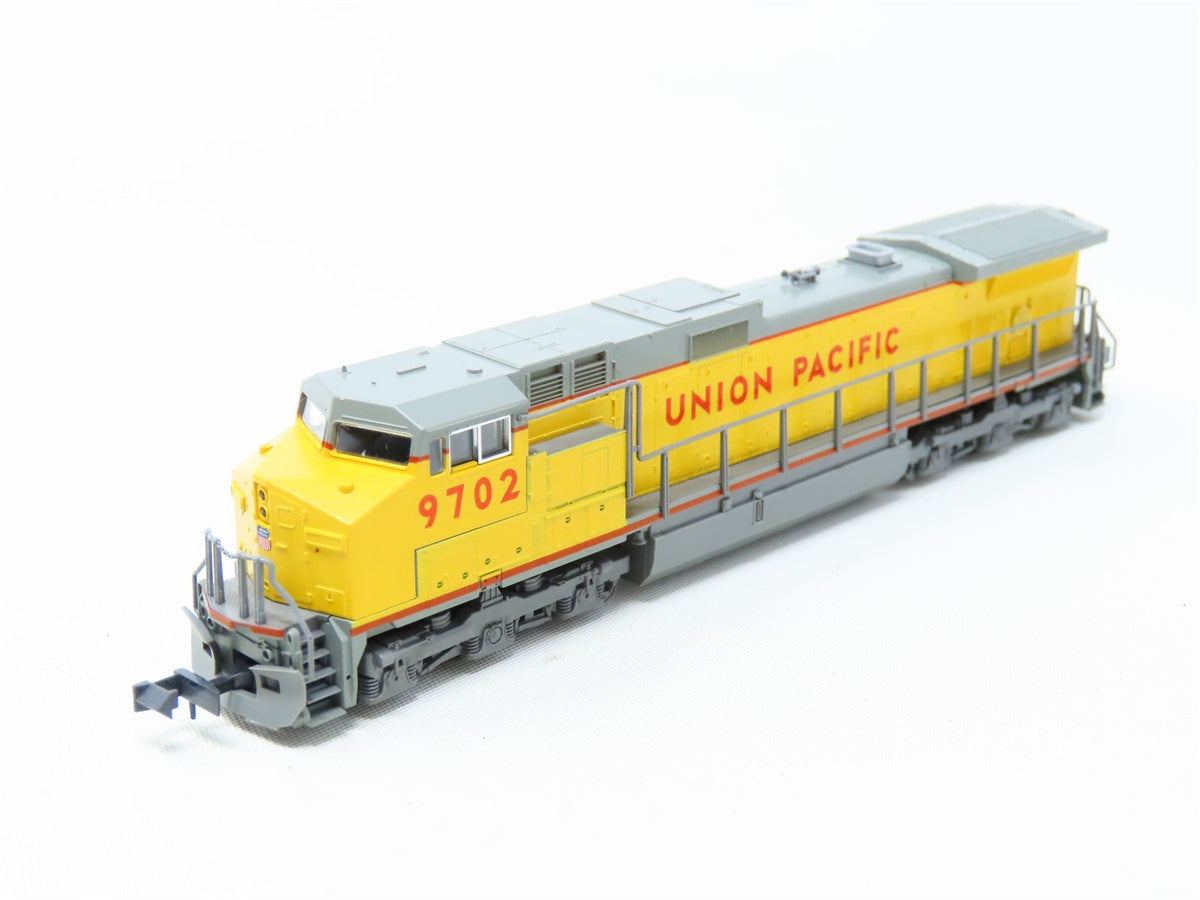 N Scale KATO 176-3304 UP Union Pacific GE C44-9W &quot;Dash 9&quot; Diesel Locomotive #970