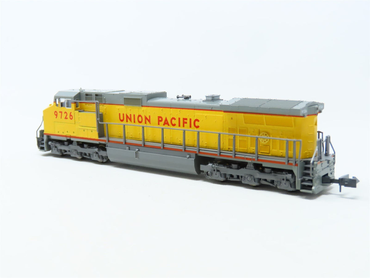 N Scale KATO 176-3305 UP Union Pacific GE C44-9W &quot;Dash 9&quot; Diesel Locomotive #972