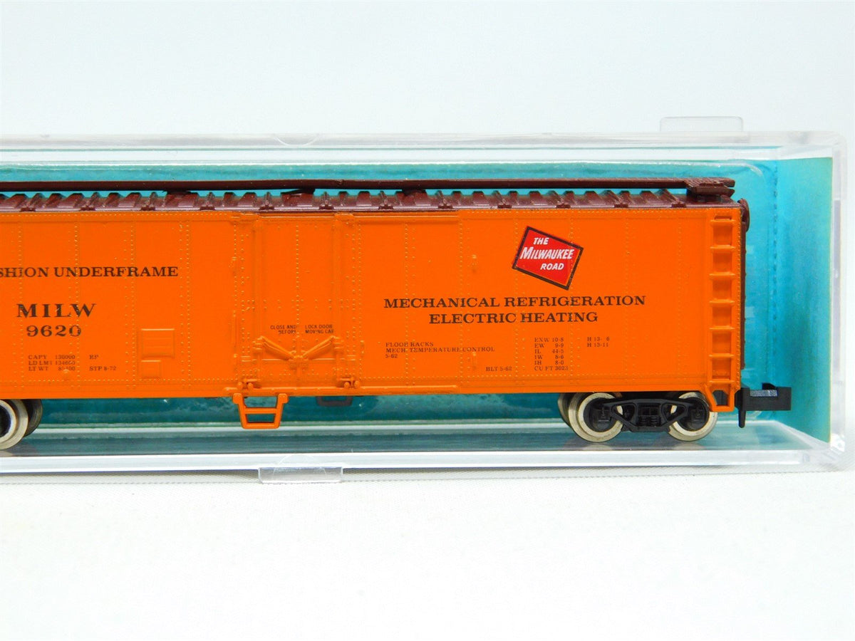 N Scale Atlas 3663 MILW Milwaukee Road 50&#39; Mechanical Reefer #9620