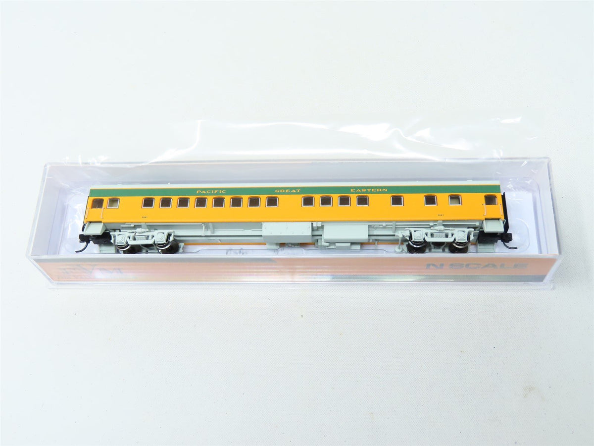 N Fox Valley Models FVM #40109 PGE Pacific Great Eastern Bunk Coach Passenger