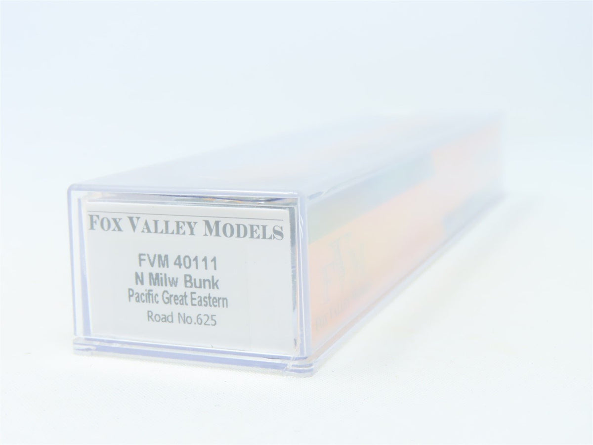 N Fox Valley Models FVM #40111 PGE Pacific Great Eastern Bunk Coach Passenger