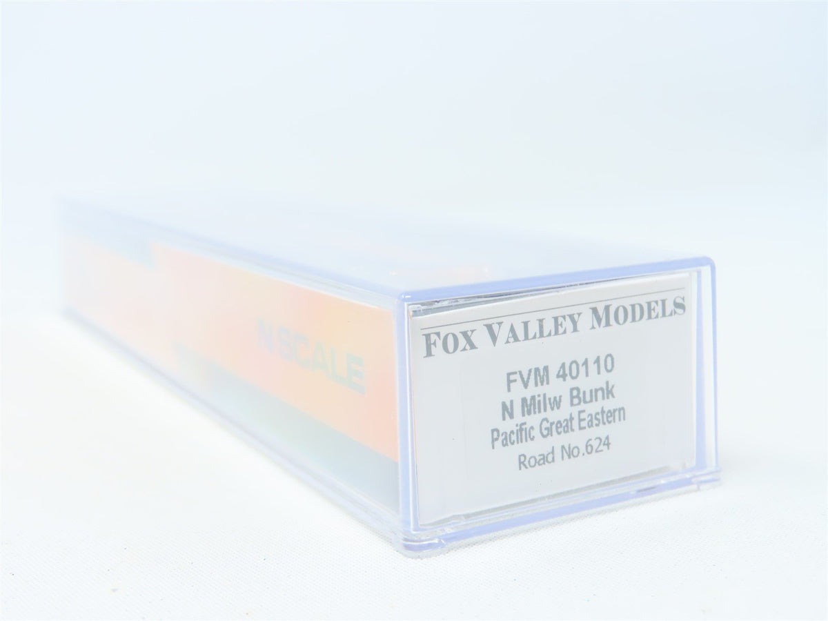 N Fox Valley Models FVM #40110 PGE Pacific Great Eastern Bunk Coach Passenger