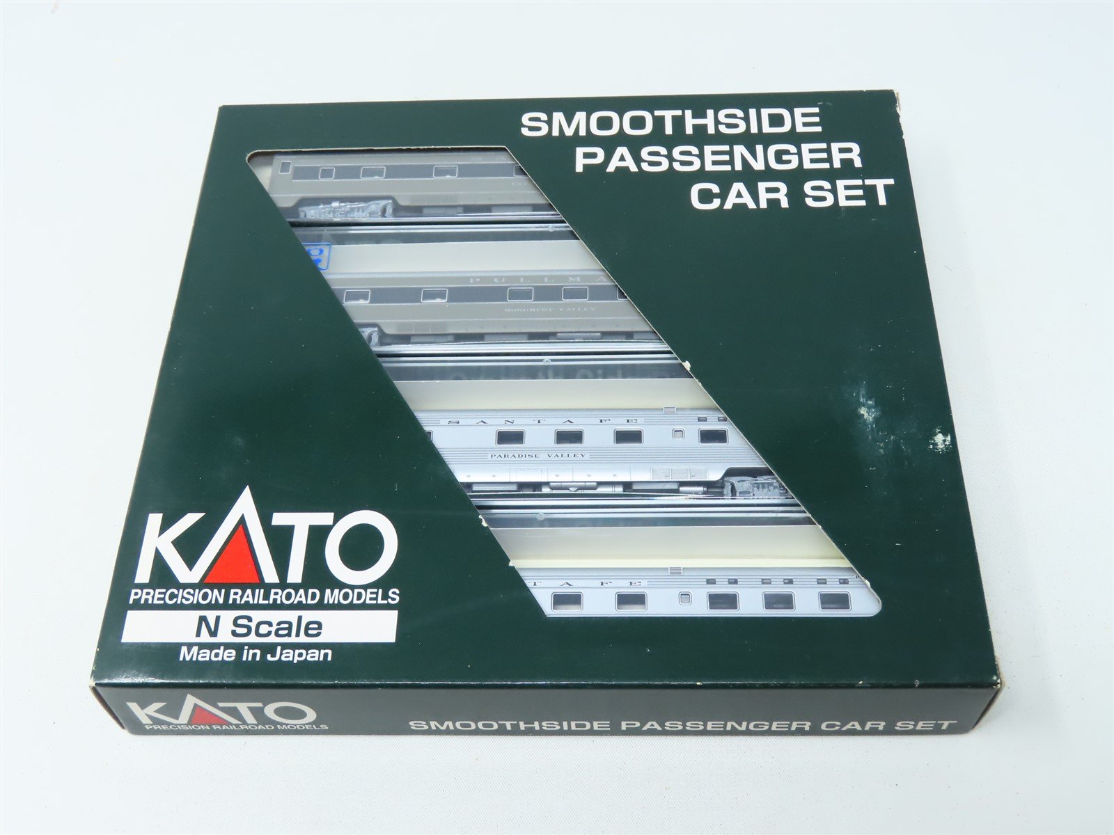 N Scale Kato #106-1401 ATSF Santa Fe Smoothside Pullman Passenger 4-Car Set E