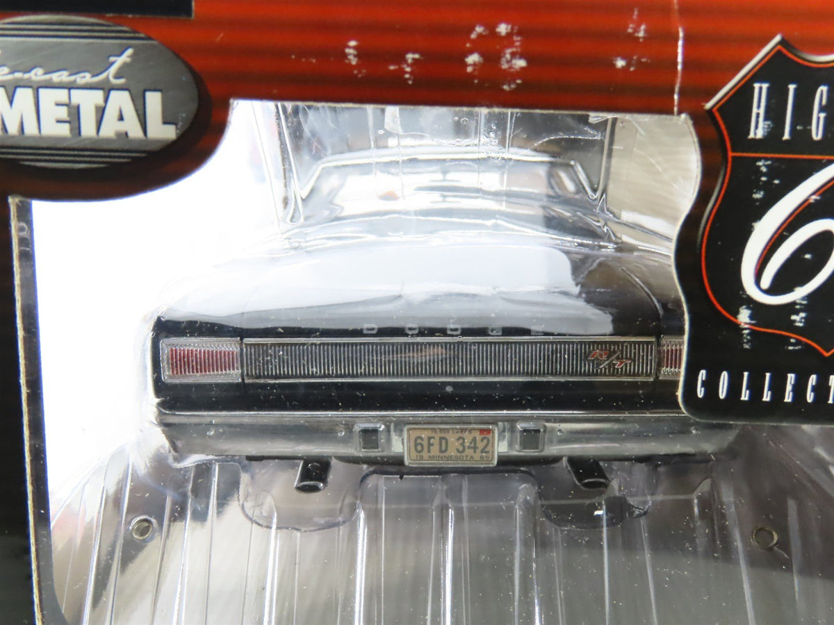 1:18 Scale Ertl Highway 61 Supercar Collectibles #50285 1967 Dodge Coronet R/T