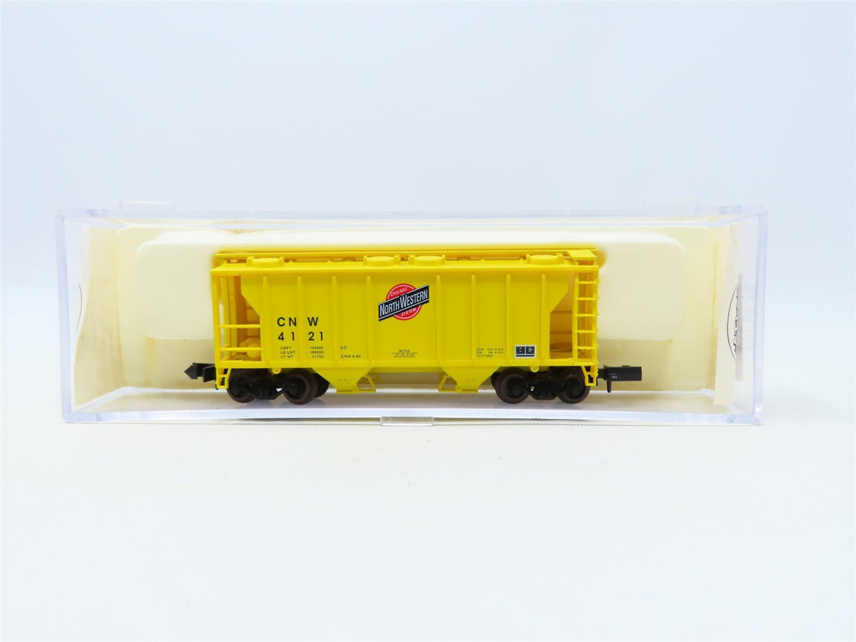 N Scale Atlas 3159 CNW Chicago North Western 2-Bay Covered Hopper #4121