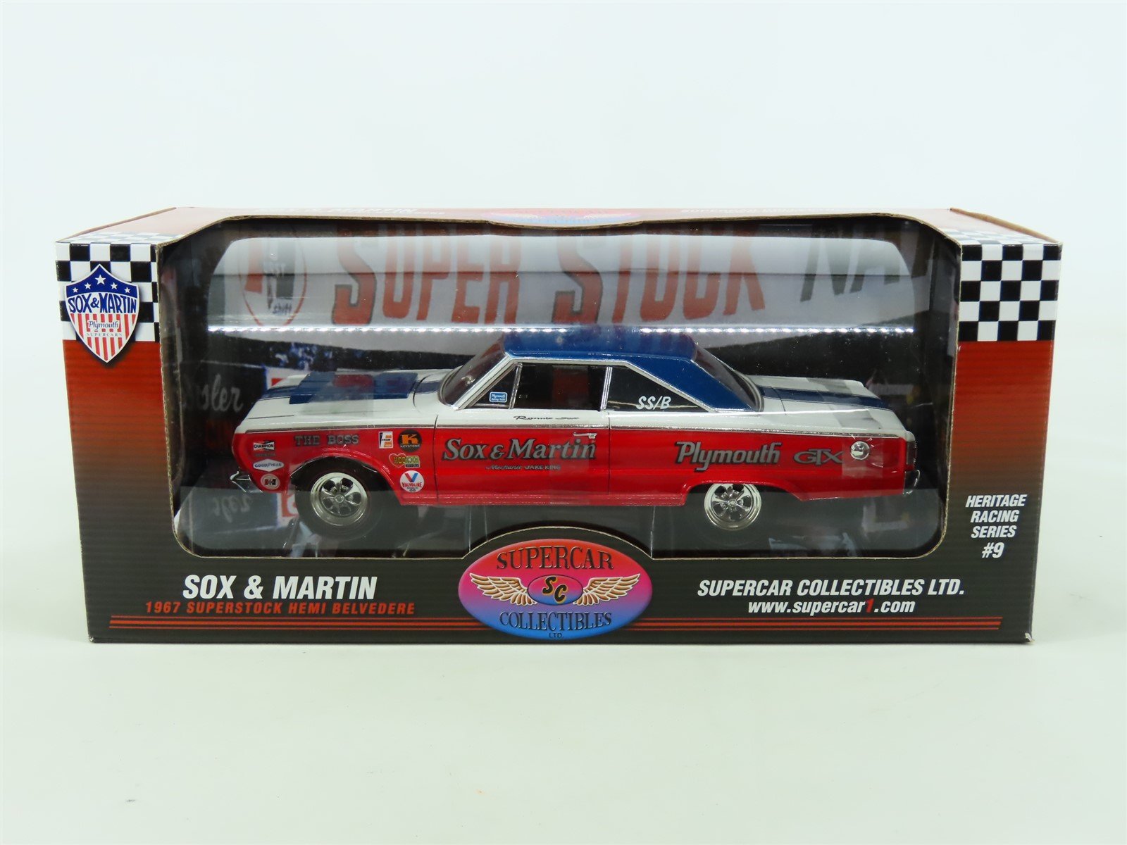 1:18 Scale Highway 61 Sox & Martin 50028 1967 Superstock Hemi Belvedere