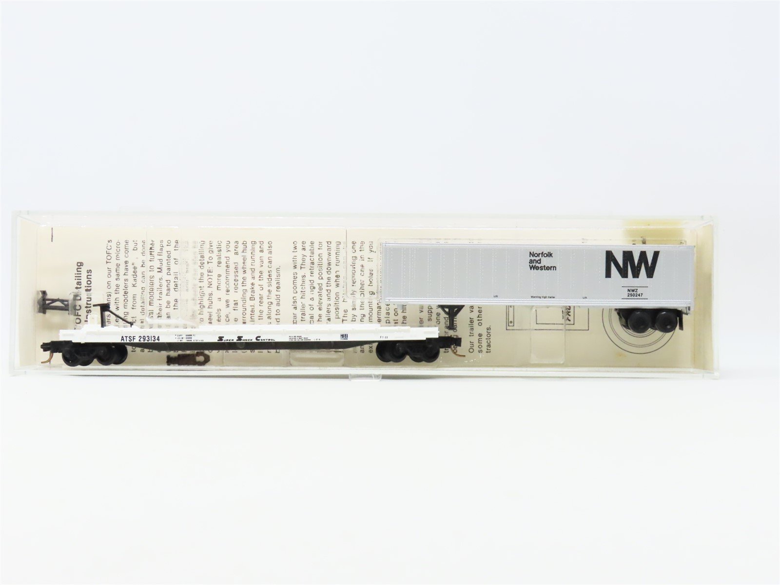 N Scale Kadee / Micro-Trains MTL 64010 ATSF Santa Fe Flatcar #293134 W/ Trailer