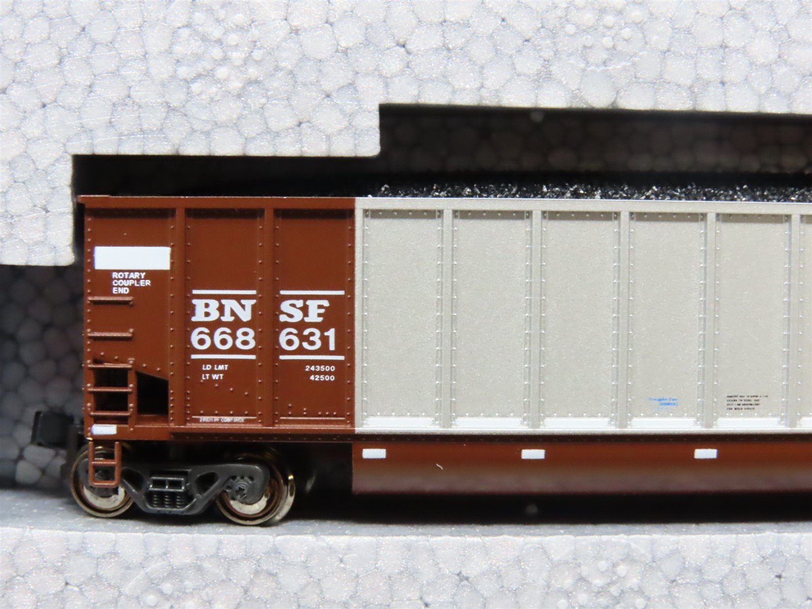N Scale Kato 106-4605 BNSF Railway BethGon Coalporter 8 Car Set - Model  Train Market