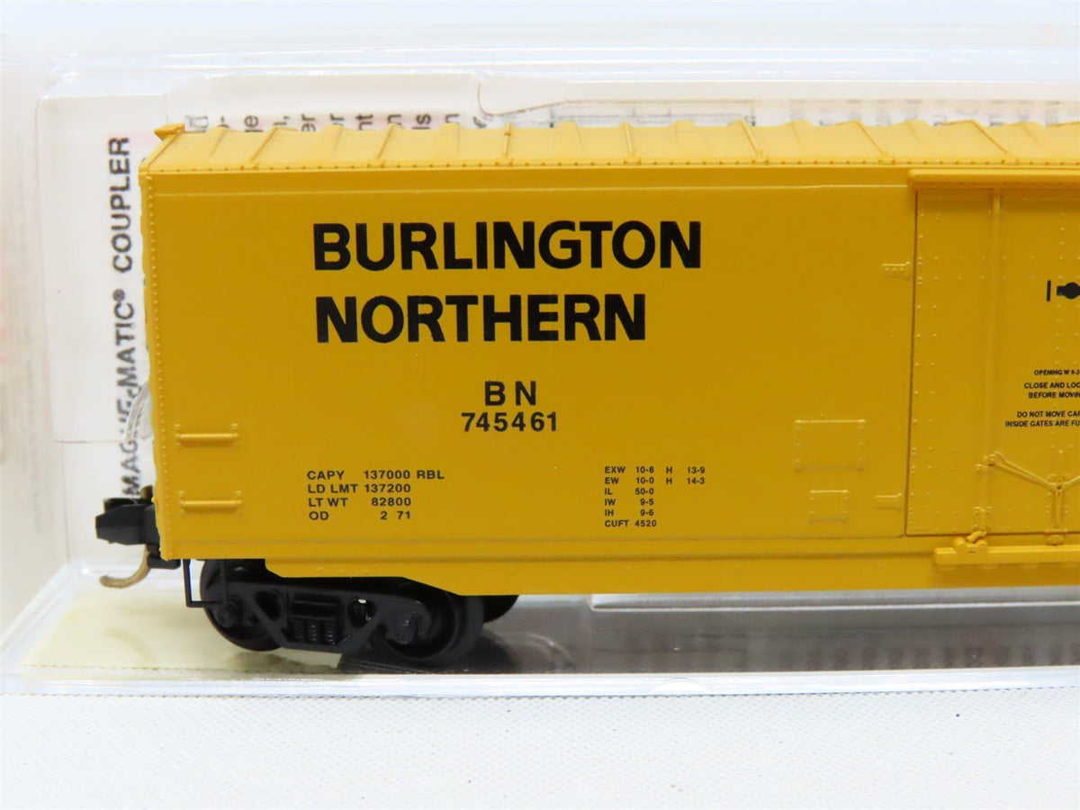 N Scale Micro-Trains MTL 38160 BN Burlington Northern 50&#39; Box Car #745461
