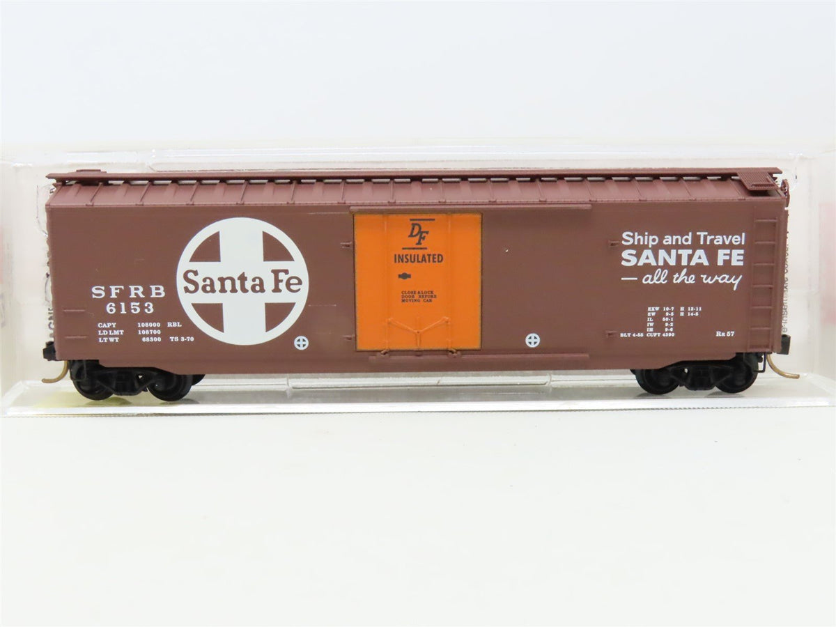 N Scale Micro-Trains MTL 32050/1 SFRB Santa Fe 50&#39; Plug Door Box Car #6153