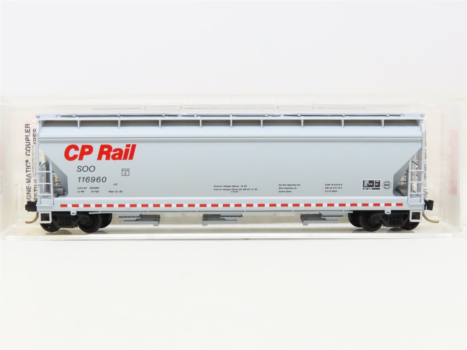 N Scale Micro-Trains MTL 94090 CP Rail SOO Line 3-Bay Covered Hopper #116960