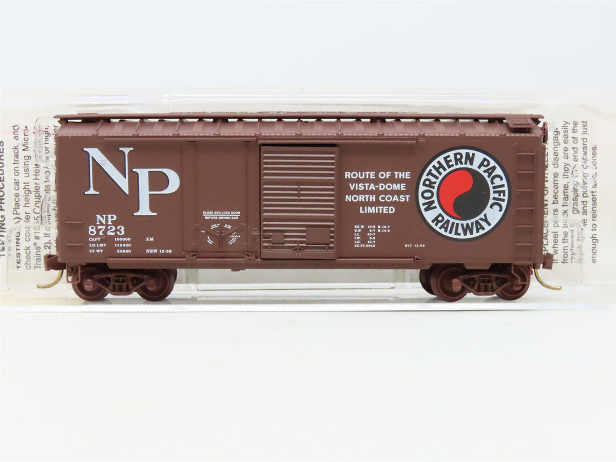 N Micro-Trains MTL 22040 NP Northern Pacific 40&#39; Combination Door Box Car #8723