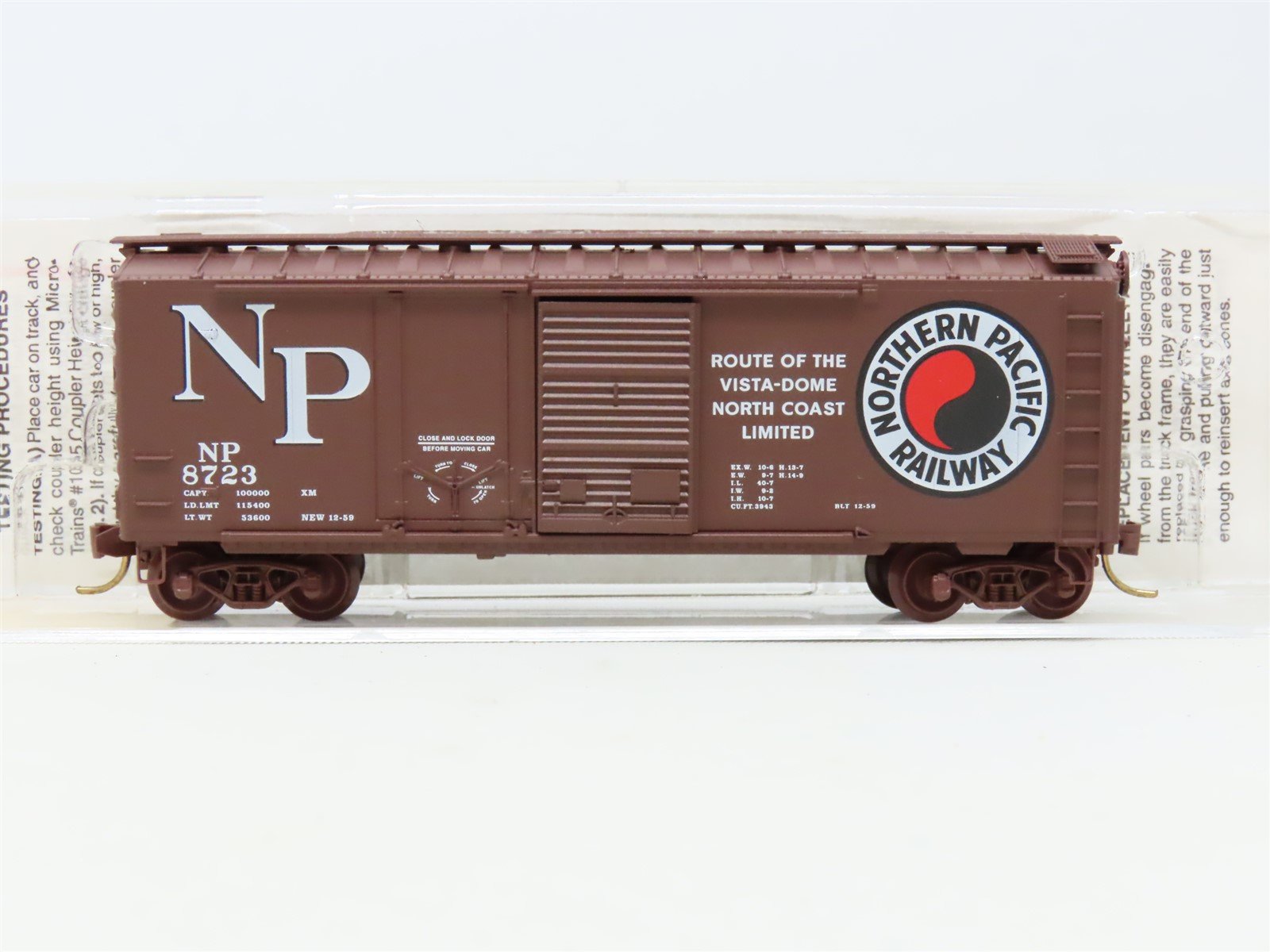 N Micro-Trains MTL 22040 NP Northern Pacific 40' Combination Door Box Car #8723