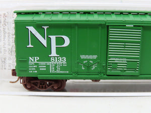 N Micro-Trains MTL 22090 NP Northern Pacific 40' Combination Door Box Car #8133