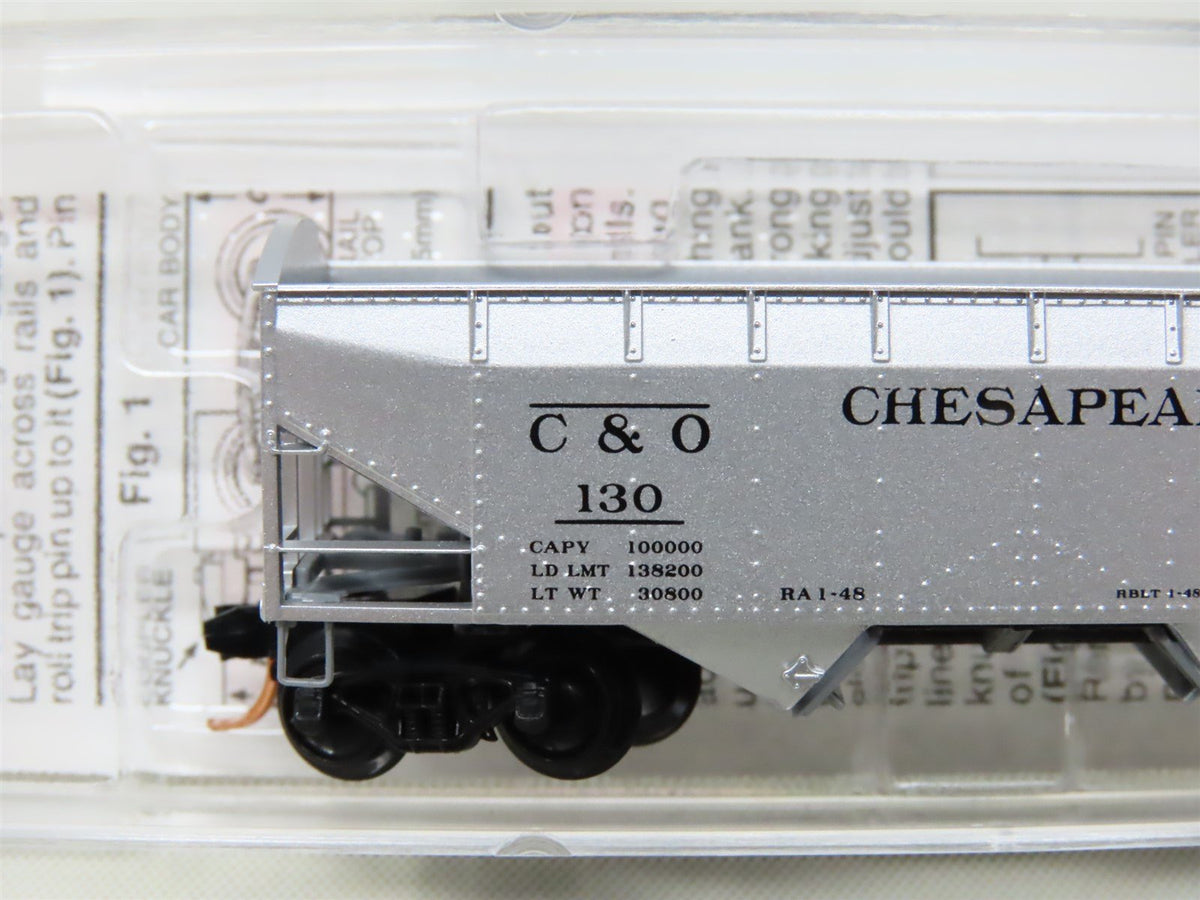 N Scale Micro-Trains MTL 86030 C&amp;O Chesapeake &amp; Ohio 33&#39; 2-Bay Hopper #130