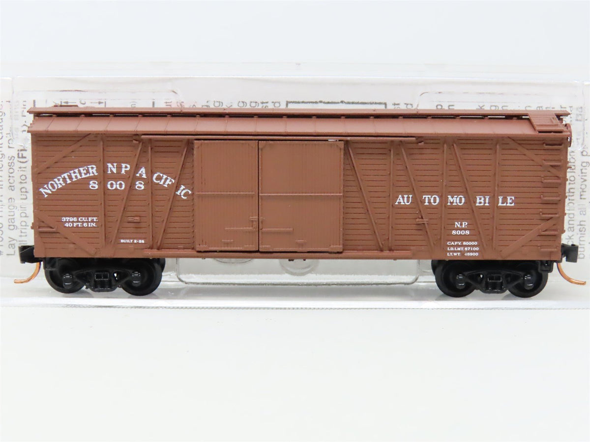 N Micro-Trains MTL 20930 NP Northern Pacific 40&#39; Outside Braced Box Car #8008