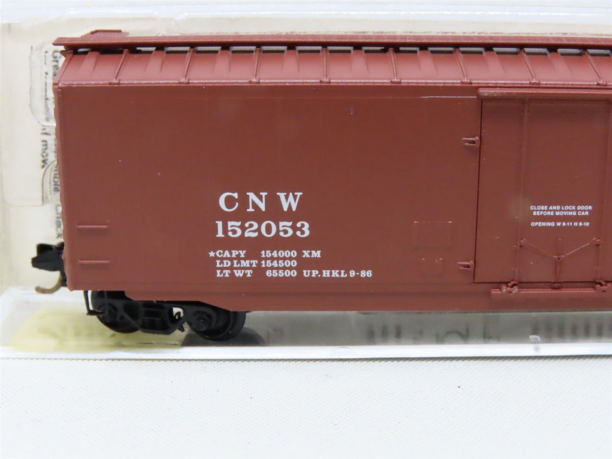 N Kadee Micro-Trains MTL 32230 CNW Chicago North Western 50&#39; Box Car #152053