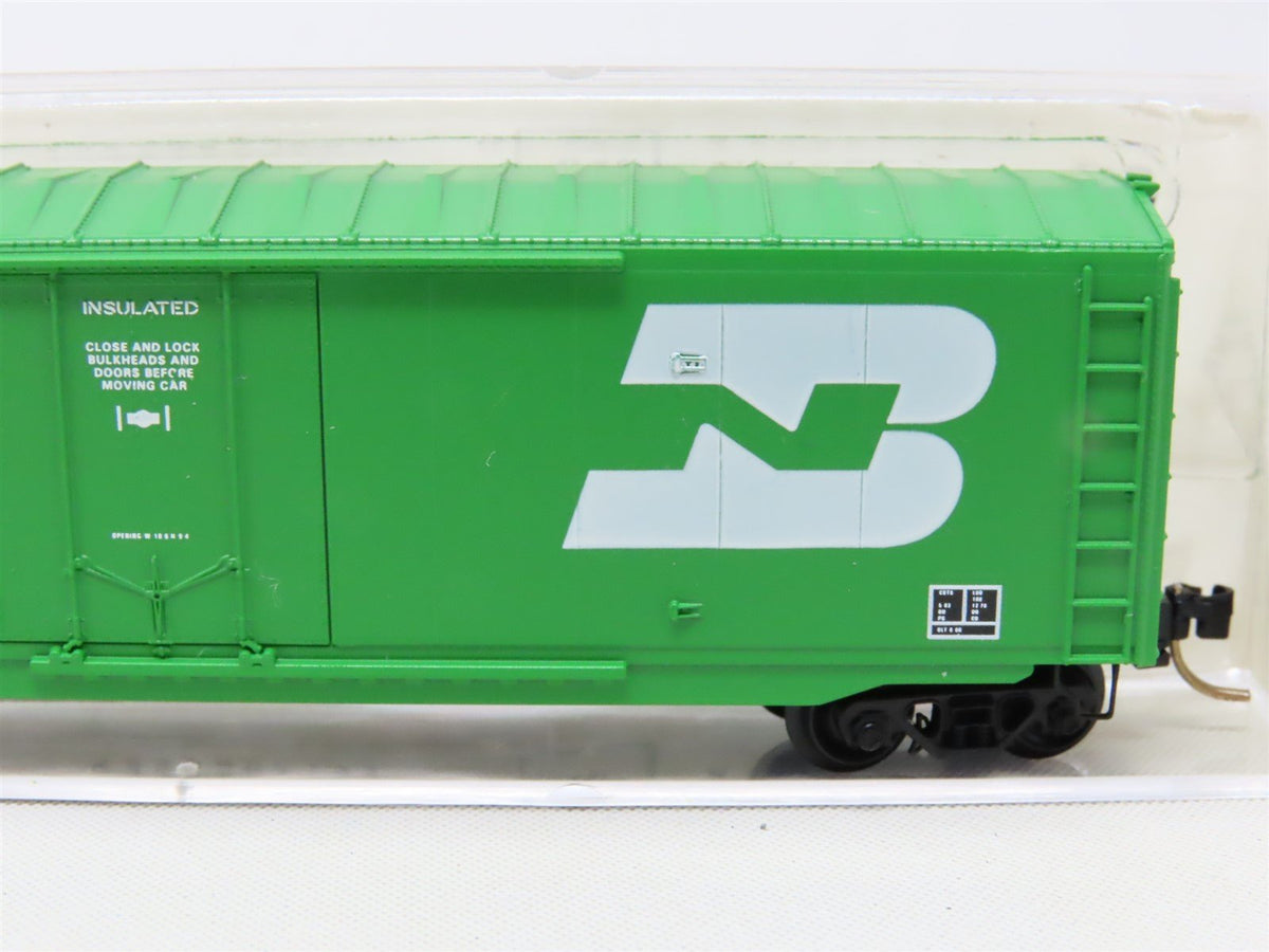 N Micro-Trains MTL 38200 BN Burlington Northern 50&#39; Plug Door Box Car #730485