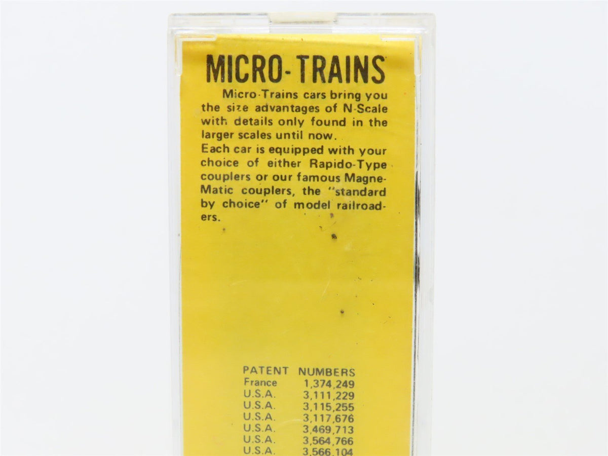 N Scale Kadee Micro-Trains MTL 21091 B&amp;O Chessie System Plug Door Box Car 293981