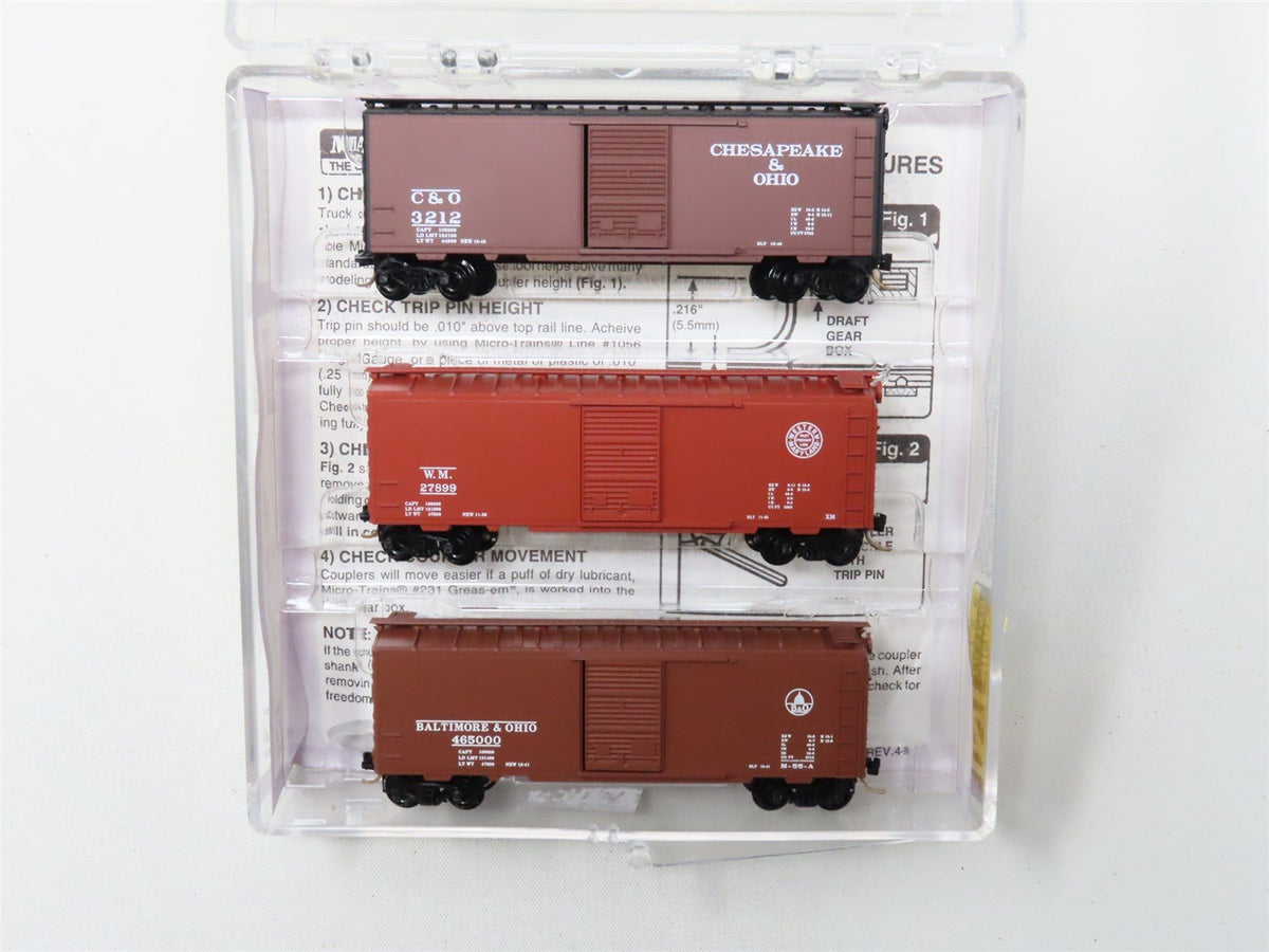 N Scale Micro-Trains MTL 20276-2 &#39;The Cat Pak&#39; Chessie System 40&#39; Box Car 3-Pack