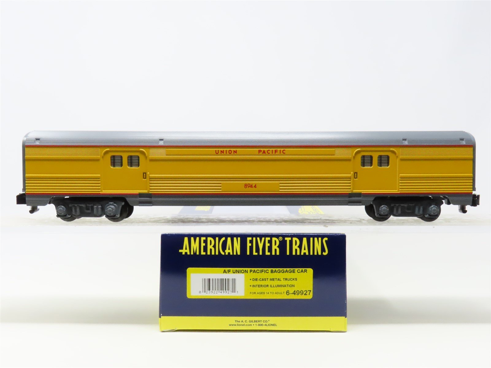 S Scale Lionel American Flyer 6-49927 UP Union Pacific Baggage Passenger #8944