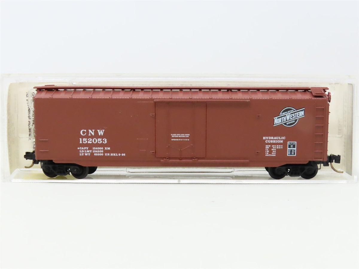 N Kadee Micro-Trains MTL 32230 CNW Chicago North Western 50&#39; Box Car #152053