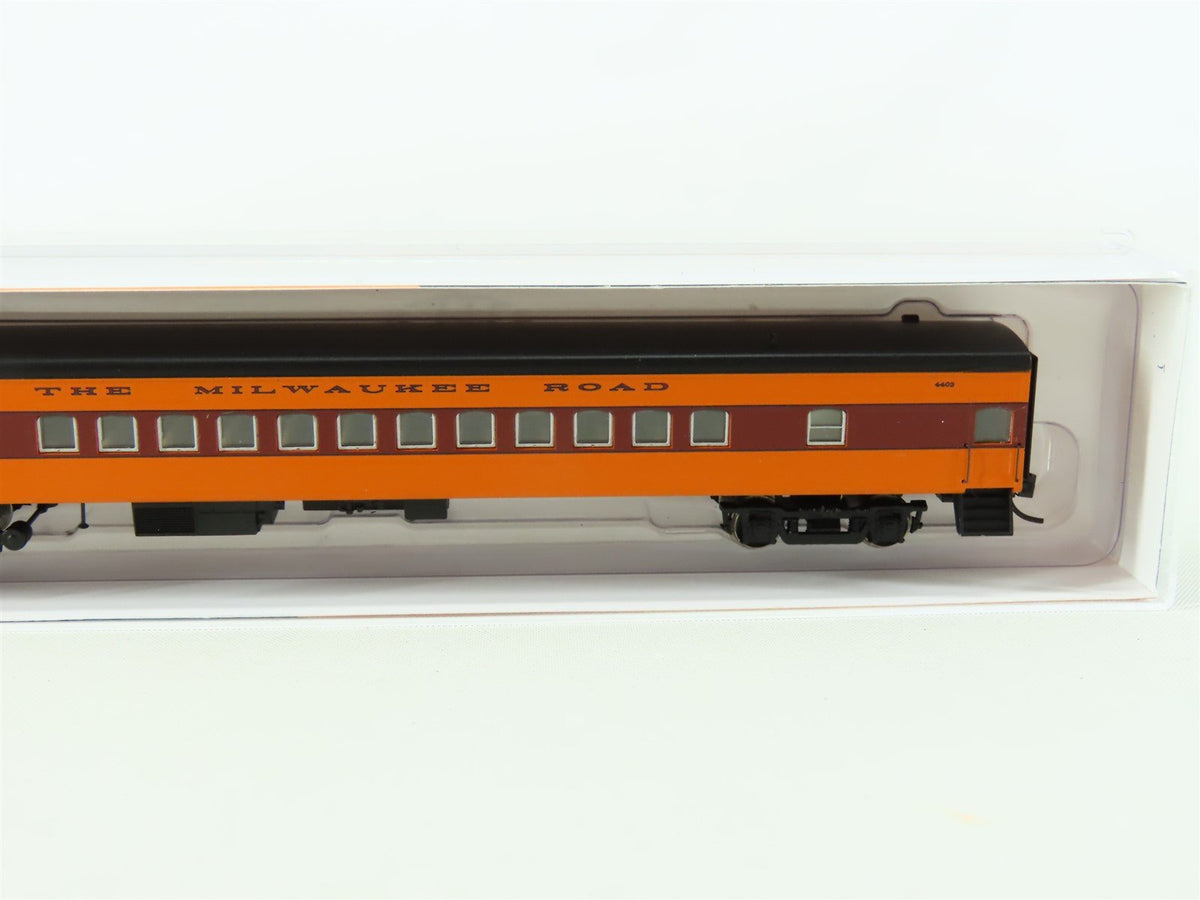 N Scale Fox Valley FVM40036 MILW Milwaukee Road &quot;Hiawatha&quot; Coach Passenger #4403