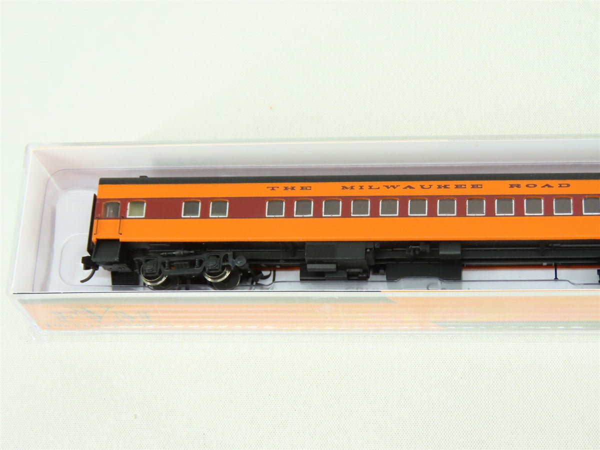 N Scale Fox Valley FVM40037 MILW Milwaukee Road &quot;Hiawatha&quot; Coach Passenger #4414