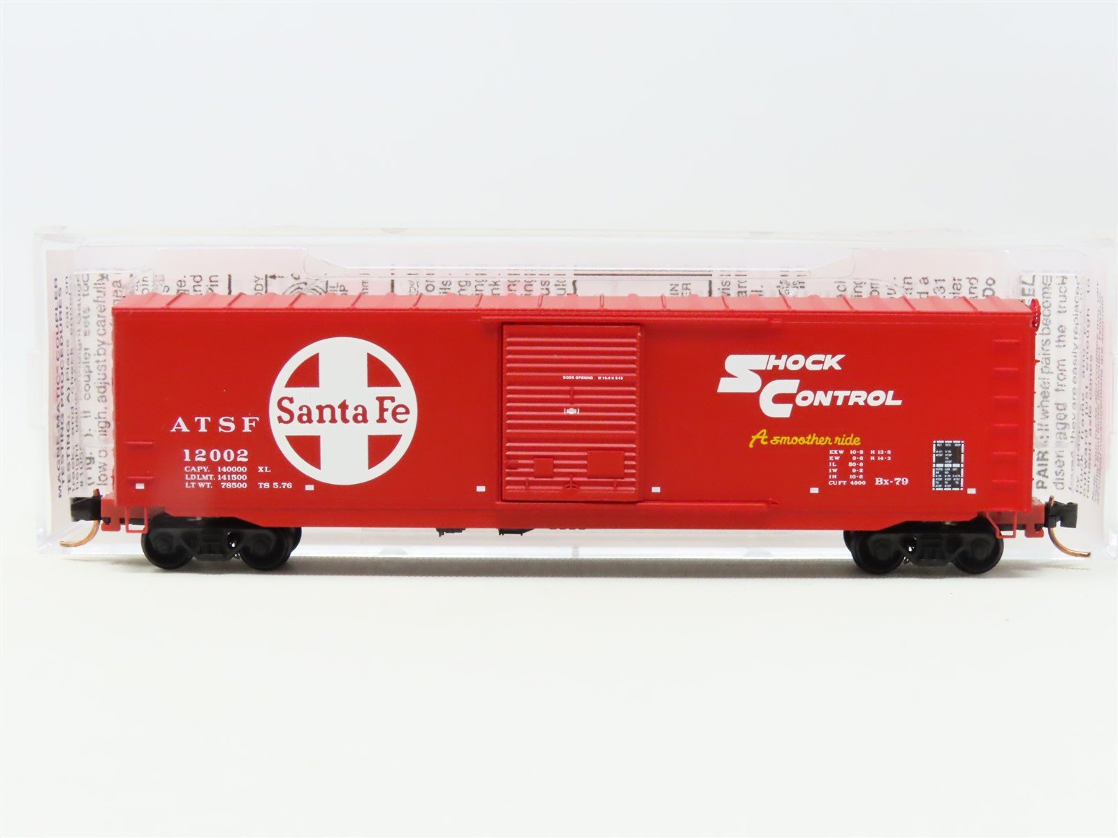 N Scale Micro-Trains MTL 07700150 ATSF Santa Fe Shock Control 50' Box Car #12002